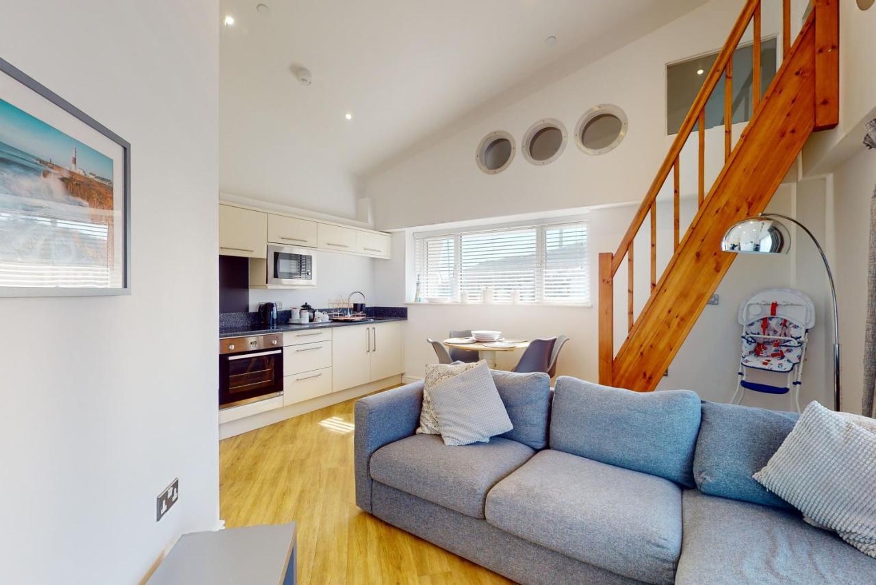 Crabbers' Wharf Aparthotel Portland Exterior foto