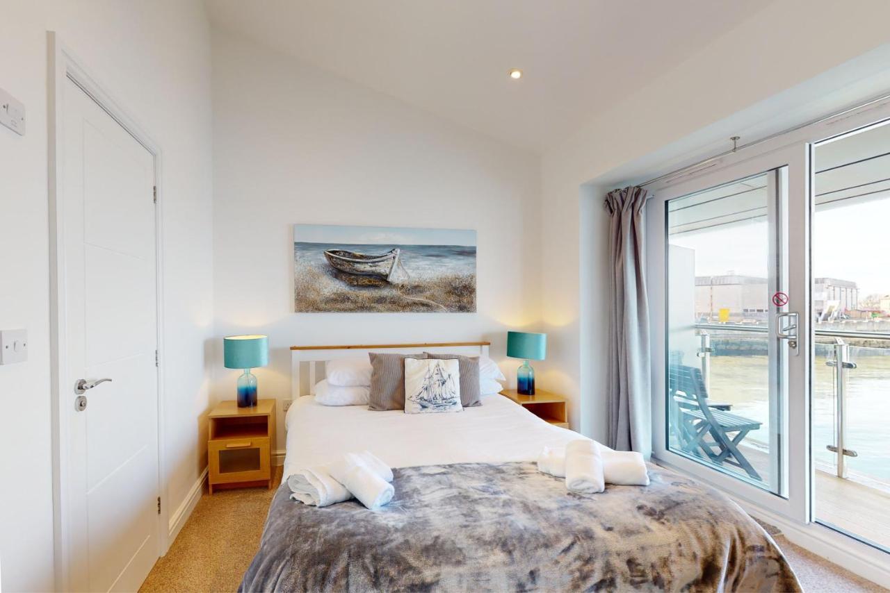 Crabbers' Wharf Aparthotel Portland Exterior foto