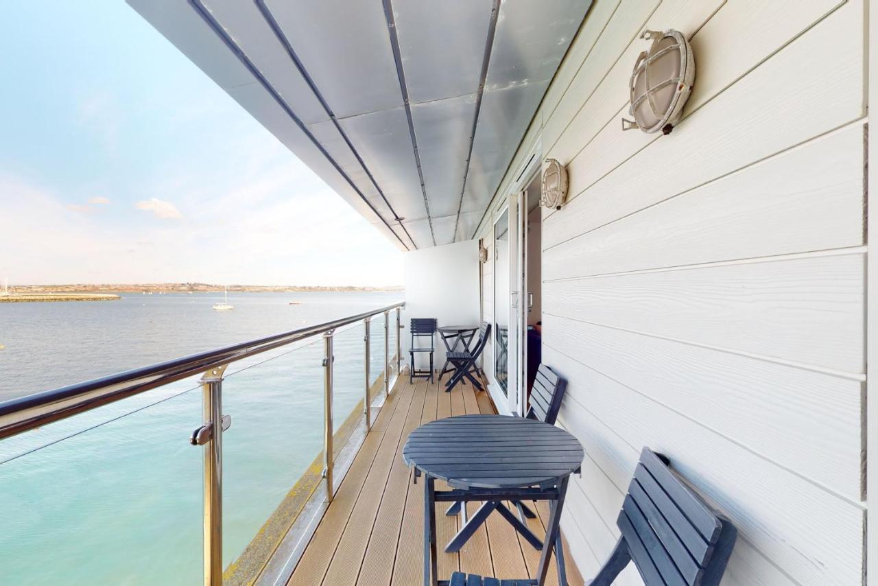 Crabbers' Wharf Aparthotel Portland Exterior foto