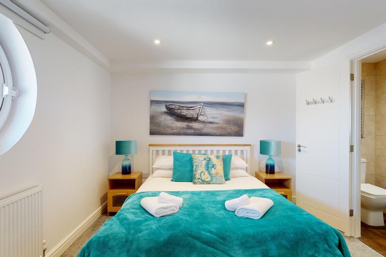 Crabbers' Wharf Aparthotel Portland Exterior foto